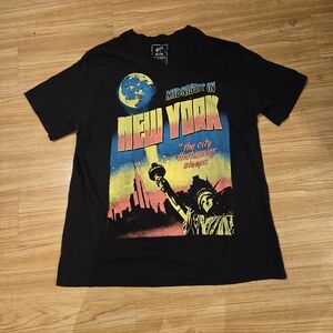 Black Midnight in New York " the city that never sleeps" Graphic T-Shirt Size XL